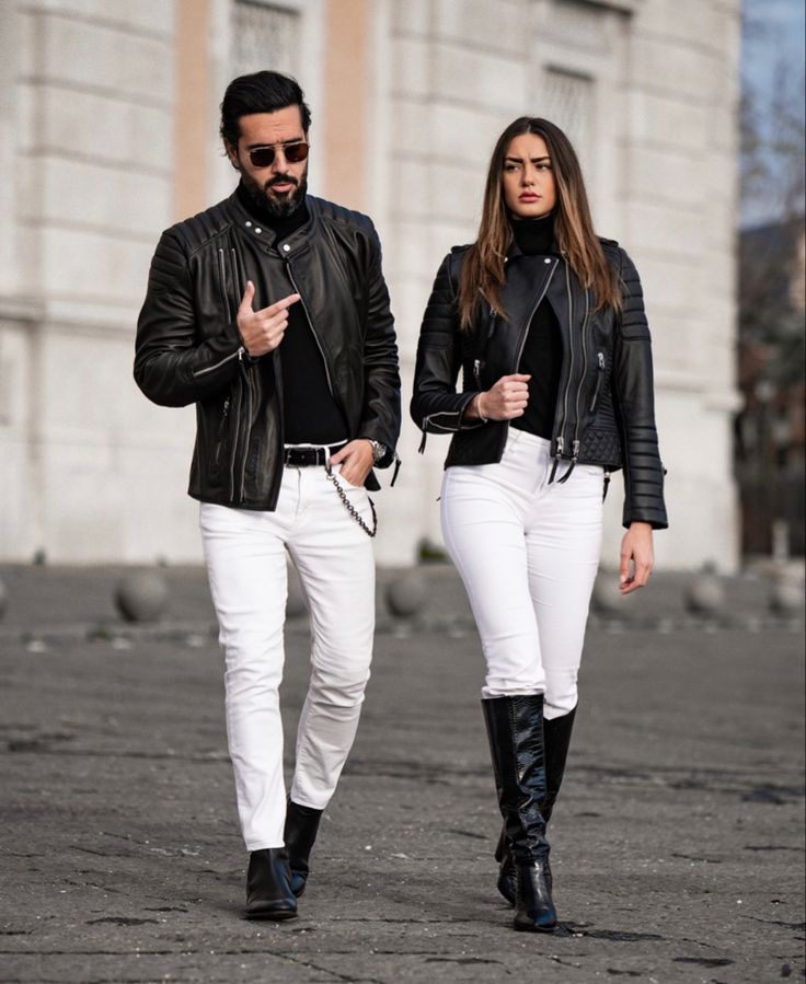 Couple Outfits Matching Casual, Outfit Pareja, Couples Matching Outfits Swag, Couple Outfits Matching, Couples Clothes, Black Leather Jacket Outfit, Couple Matching Outfits, Couple Fits, Couples Outfit