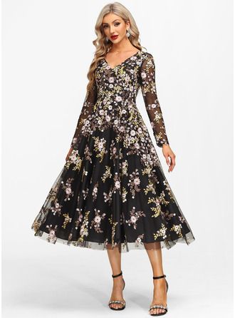 JJ's House Lace Floral V-Neck Summer Spring A-line General Plus No Leg Slit Scoop Back Zip Elegant Print & Floral Other Colors Height:5.8ft（176cm） Bust:32in（82cm）Waist:24in（61cm）Hips:35in（89cm） No Tea-Length Black Florals Long Sleeve Evening Dress. #JJ's House #Lace #Floral #VNeck #Summer #Spring #Aline #General #Plus #NoLegSlit #Scoop #BackZip #Elegant #Print&Floral #OtherColors #No #TeaLength #Black #Florals #LongSleeve #EveningDress Long Sleeve Black Evening Dress, Floral Evening Dress, Black Tie Optional Wedding, Floral Dress Wedding Guest, Floral Evening Dresses, Lace Evening Dress, Evening Dresses Online, Evening Dresses With Sleeves, Chiffon Evening Dresses