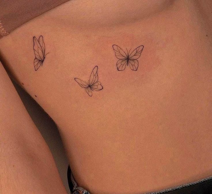 Unique Tattoo Designs With Meaning, Butterfly Tattoo Under Breast, Rib Tattoos For Women, Small Butterfly Tattoo, Small Pretty Tattoos, Petite Tattoos, Stylist Tattoos, Classy Tattoos, Discreet Tattoos