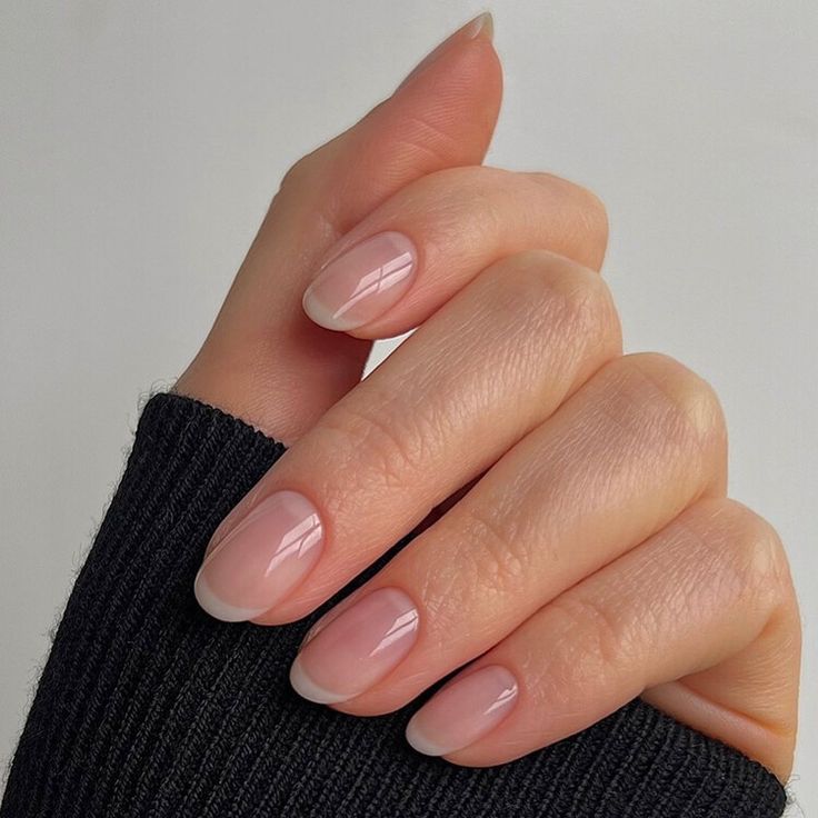 French Tips Aren't My Thing—I'm Requesting The "Naked French" Instead To Look Polished — Who What Wear UK Bridal Manicure, Natural Nails Manicure, Wedding Manicure, Elegant Manicure, Milky Nails, Sheer Shades, Her Nails, Oval Nails, Bridal Nails