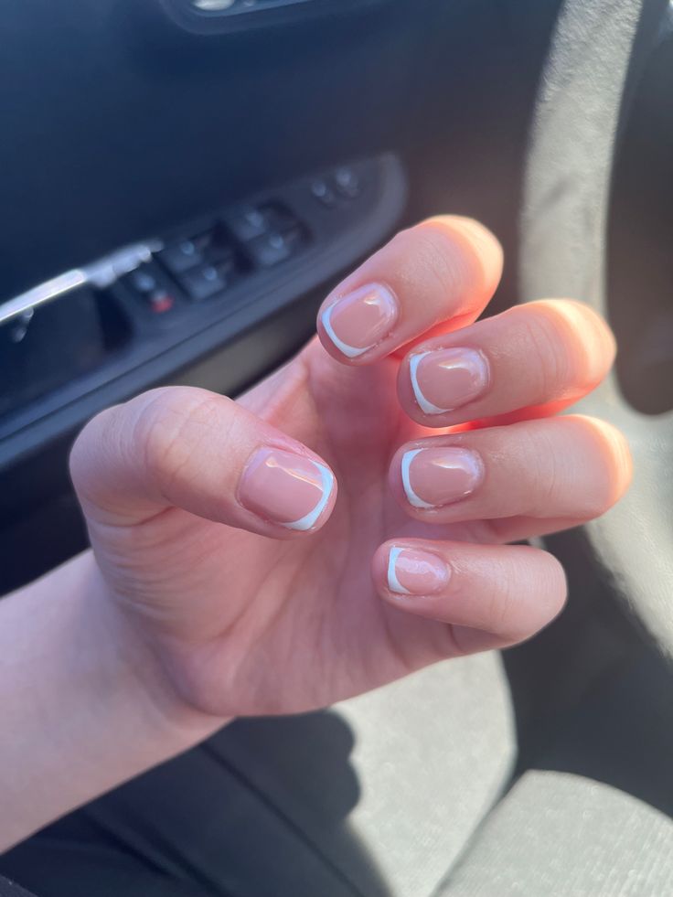 French Tip Nails Without Acrylic, Mini Nails French, Small Nails French, Kids French Tip Nails Short, Nails For 7 Yrs Old, Cute Natural Gel Nails, Petite French Tip Nails, Gel Nails Short French Tips, Nail Art For Kids Small Nails