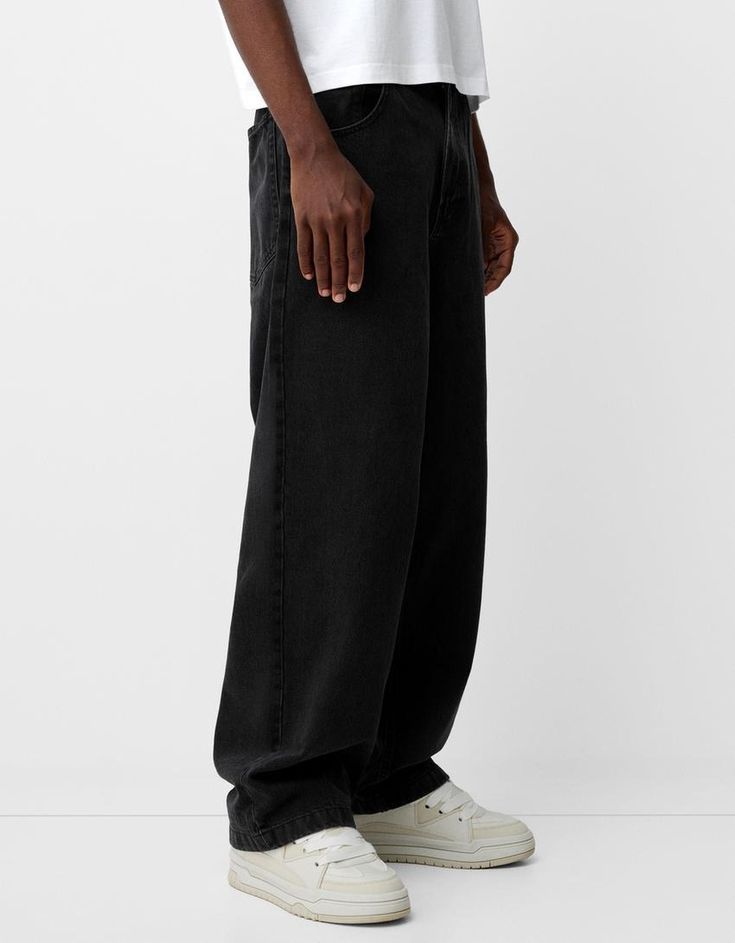 Super baggy jeans - Jeans - Men | Bershka Super Baggy Jeans, Black Baggy Jeans, Top Jean, Bershka Jeans, Jean Boyfriend, Relaxed Fit Jeans, Jeans Boyfriend, Sweaters Knitwear, Short Jumpsuit