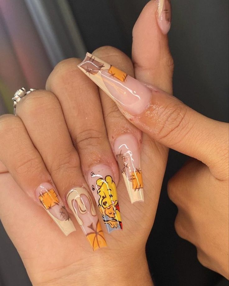 Cute Turkey Nails, Fall Cartoon Nails, Fall Character Nails, Mommy And Me Nail Ideas, Winnie The Pooh Halloween Nails, Winnie The Pooh Nail Designs, Thanksgiving Nail Designs Acrylic, Winnie The Pooh Acrylic Nails, Winnie Pooh Nails