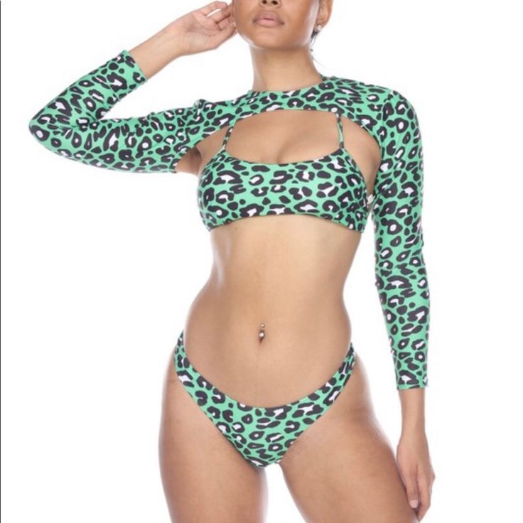 The Cheetah Set Is True To Size. If You Need To Mix Up The Sizes Message Me. Leopard Print Fitted Swimwear For Spring, 3 Piece Swimsuit, High Waisted Swim Bottoms, The Cheetah, Solid And Striped, High Waisted Swim, Reversible Bikinis, Swim Suit Bottoms, Cheeky Bikinis