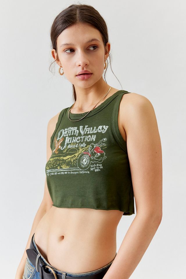 Death Valley Junction Ribbed Graphic Tank Top Reebok Workout Plus, Women's Graphic Tees, Vintage Graphic Tees, Nike Classic, Vintage Graphic, Top Graphic Tees, Cold Weather Accessories, Autumn Fashion Women, Womens Fall