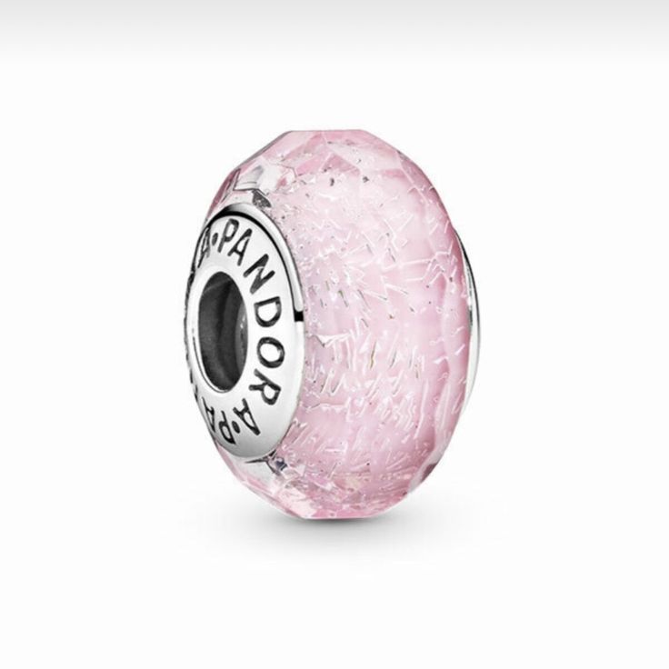 Pandora Bracelet Charms Ideas, Pandora Charms Disney, Pandora Pink, Pink Charm, Disney Charms, Charms Pandora, Pandora Disney, Bracelet Pandora, Pandora Bracelet Charms