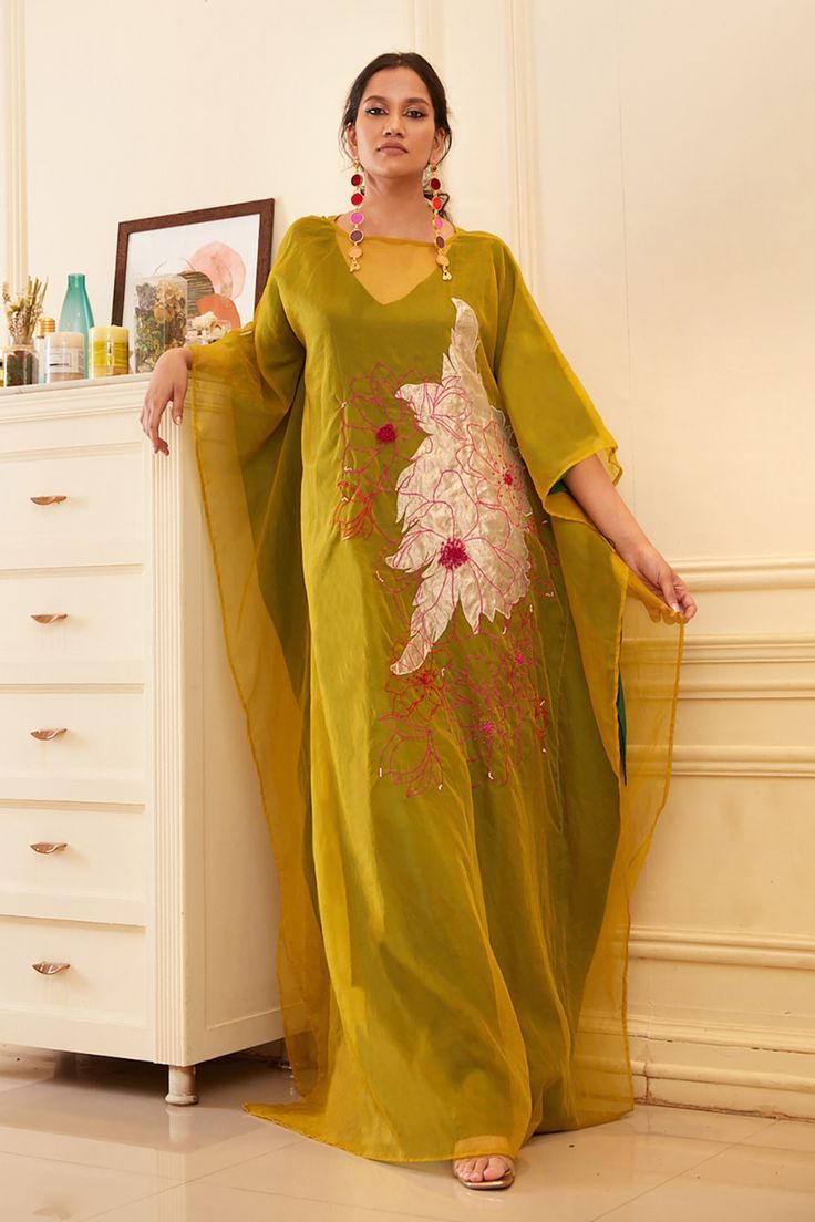 Green Silk Organza Kaftan Dress Floral Applique Patterns, Organza Kaftan, Green Kaftan, Kaftan For Women, Crop Top Lehenga, Sustainable Clothing Brands, Leaf Green, Caftan Dress, Embroidered Applique