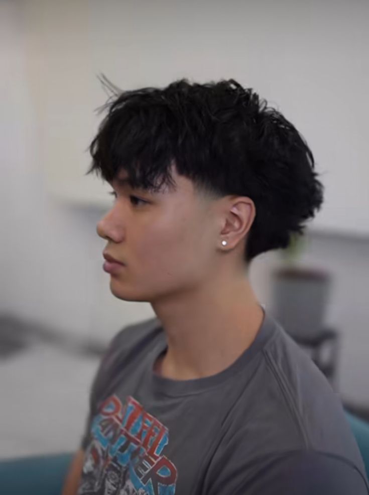 Haircut For Men Taper Fade, Mid Taper Blowout Textured Fringe, Korean Taper Fade, Blowout With Mid Taper, 16 Guard Blowout Taper, Mid Taper Blowout Straight Hair Men, Asian Male Short Hair, Low Taper Back, Lowtaperfade Straight Hair