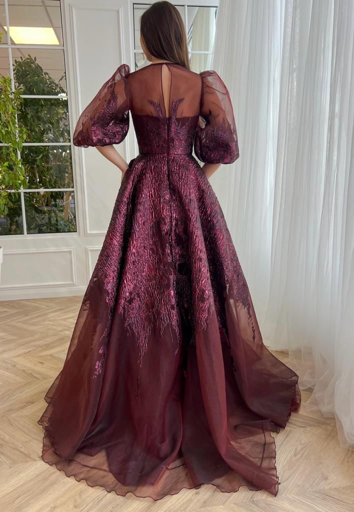 Soiree Outfit, Teuta Matoshi, Puff Sleeve Gown, Sleeve Gown, Taffeta Dress, Custom Size Dresses, Light Touch, Brocade Fabric, Ball Gown Dresses