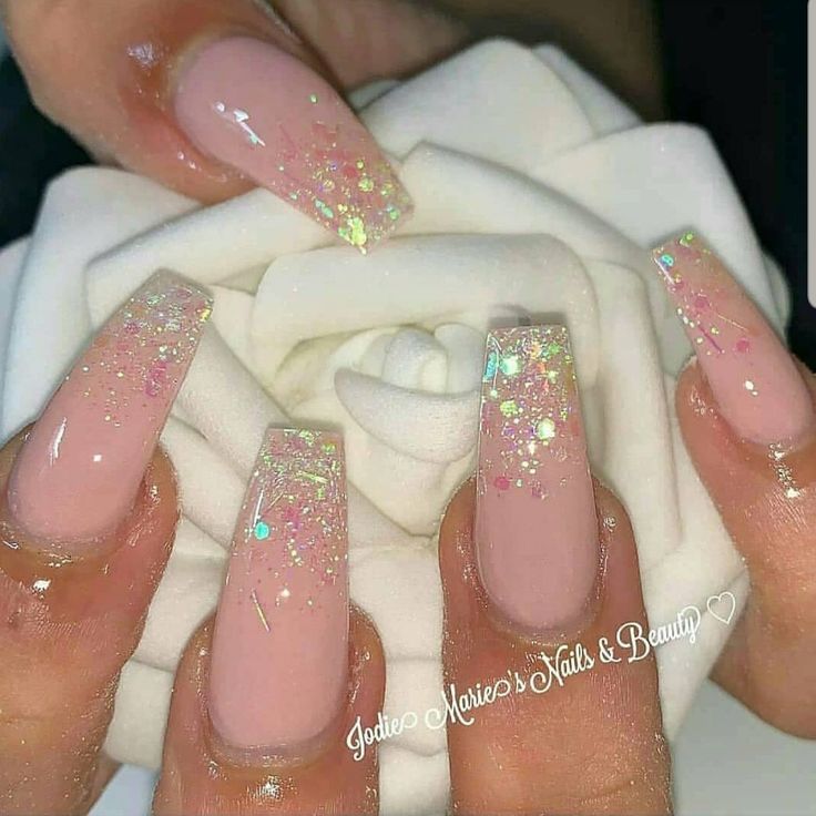 Classy Wedding Nails Design, Glitter Tip Nails Acrylic, Iridescent Nails Coffin, Pink Snd White Acrylic Nails, Iridescent Nails Glitter, Pretty Pink Nails Glitter, Nails For Anniversary, Pink And Sparkle Nails, Baby Pink Glitter Nails