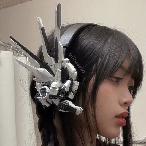 Cybercore Clothes, Jellyfish Haircut, Cybercore Aesthetic, Arte Doodle, Futuristic Aesthetic, Cyberpunk Aesthetic, Cyberpunk Fashion, Futuristic Fashion, Hair Haircut