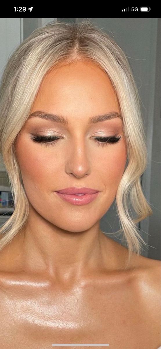 Eye Makeup Blonde Hair, Modern Bridal Makeup, Bridesmaid Makeup Blue Eyes, Wedding Makeup Blonde, Makeup Blonde Hair, Bridal Makeup Inspiration, Green Eyes Blonde Hair, Bridal Makeup For Blondes, Glam Bride Makeup