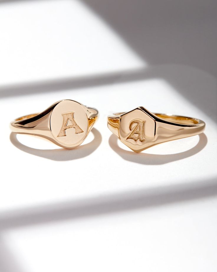 Our very first personalized ring is here- Meet the Luv Aj Fine Oval Signet Ring. Available in Sterling Silver or 14K Gold, this classic piece is perfect to customize for yourself or a gift for a friend. This ring is available in two font options to really make it your own xx Signet Ring Vintage, Oval Signet Ring, Old English Font, Luv Aj, Personalized Ring, Mini Donuts, Gift For A Friend, Puffy Heart, Personalized Rings