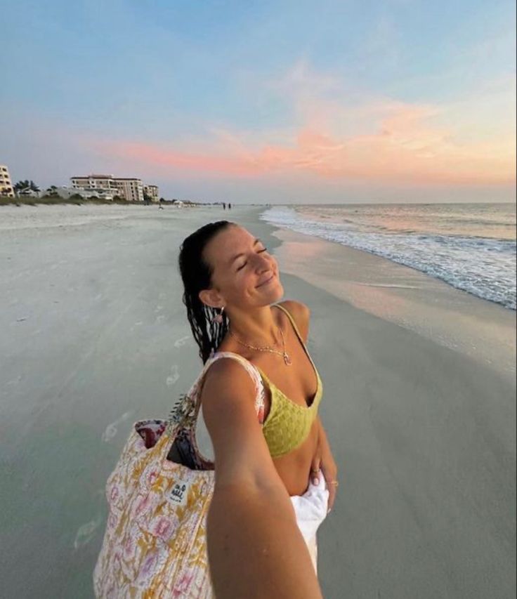 Erin Made, Beach Instagram Pictures, Preppy Beach, Reversible Tote, Beach Lifestyle, March 25, Instagram Pose, Summer Bikinis, Beach Poses