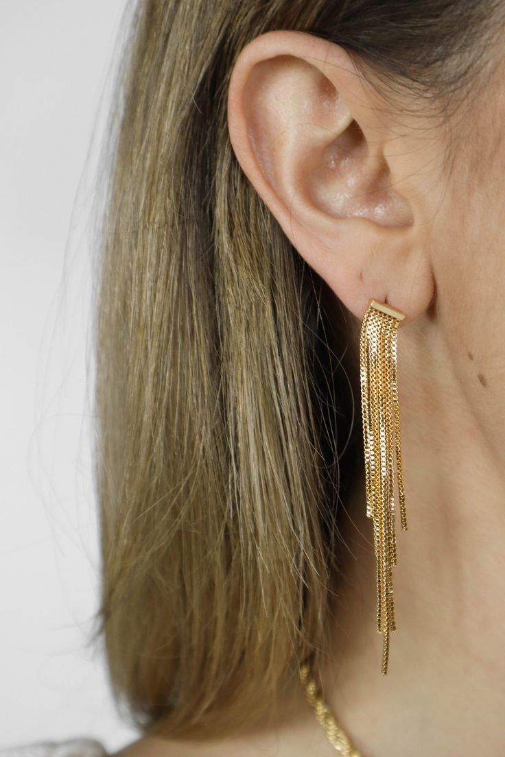 Details Gold Plated Box Chain Tassel Dangle Earrings Sizing Approx. 3 inches Fringe Drop Earrings Gift, Fringe Drop Earrings As Gift, Fringe Drop Earrings For Gift, Gift Long Drop Tassel Earrings, Long Drop Chandelier Earrings With Tassels For Gifts, Long Drop Tassel Chandelier Earrings As A Gift, Long Drop Fringe Earrings Gift, Long Drop Chandelier Earrings With Tassels, Long Drop Fringe Earrings For Gift