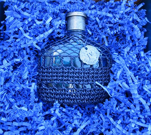 John Varvatos Artisan Blu ~ #Review John Varvatos Artisan, Fragrance Packaging, Dove Men, Crystal Blue, John Varvatos, Mediterranean Sea, The Mediterranean, Mens Fragrance, Blue Water