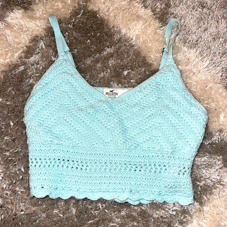 Nwt- Hollister Cropped Knitted Tank, Bright Teal, Size S Perfect For Casual/Fancy Occasions Blue Textured Knit Top For Summer, Fitted Soft Knit Blue Top, Fitted Blue Soft Knit Top, Light Blue Fitted Knit Top, Fitted Light Blue Knit Top, Blue Knitted Tops For Vacation, Blue Knitted Crochet Top, Blue Seamless Knit Tops, Light Blue Knitted Top For Spring