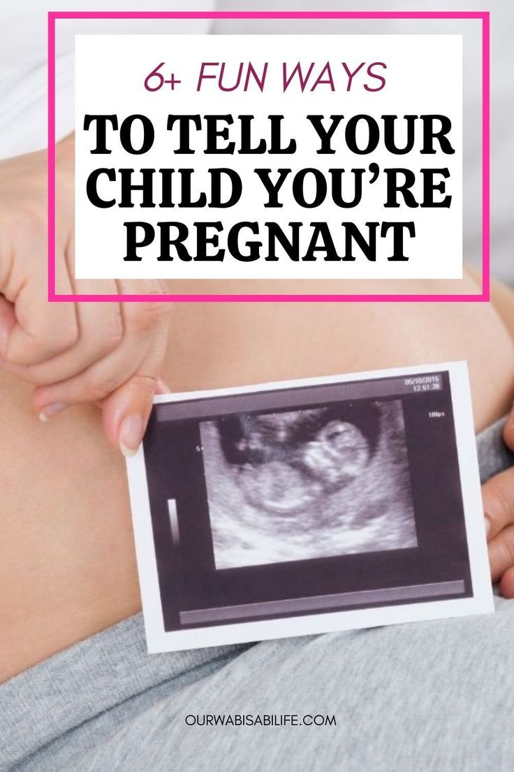 a pregnant belly with the words 8 fun ways to tell your child you're pregnant