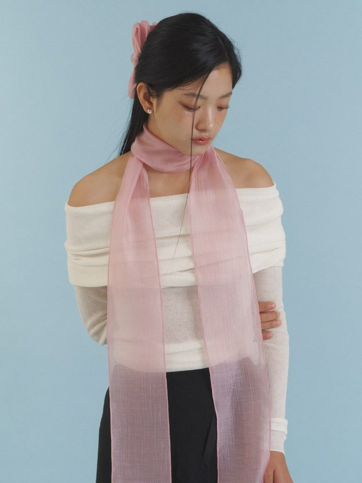 Wrap A Scarf Around Neck, Sheer Scarf Outfit, Long Silk Scarf Outfit, Elegant Pink Scarves For Spring, Chic Solid Scarves For Spring, Pink Feminine Silk Scarf, Pink Silk Scarf For Spring, Chiffon Scarf Style, Pink Silk Scarf For Summer