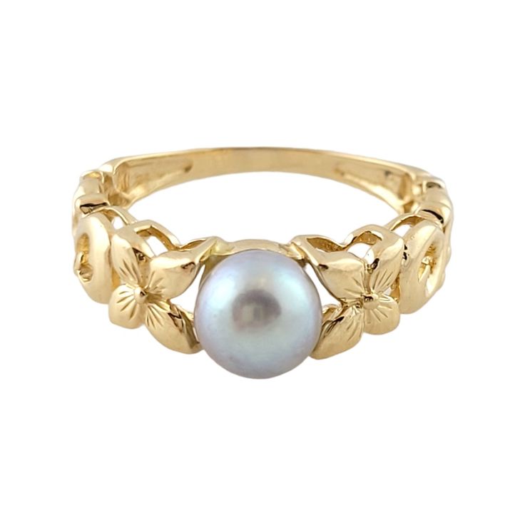 Vintage 14k Yellow Gold Pearl Ring Size 7.75 This Gorgeous 14k Gold Ring Is Detailed To Perfection And Paired With 1 Beautiful Black Pearl To Bring It All Together! Size: 7.75 Shank: 2mm Pearl: 7mm Diameter Weight: 3.1 G/ 1.9 Dwt Hallmark: S 14k Very Good Condition, Professionally Polished. Will Come Packaged In A Gift Box Or Pouch (When Possible) And Will Be Shipped U.S. Priority Mail Insured. Mm01032023/17kcs Black Pearl Ring, Diamond Circle Pendant, Gold Pearl Ring, Circle Diamond, Jewelry Photography, 14k Gold Ring, Bring It, Black Pearl, Gold Pearl