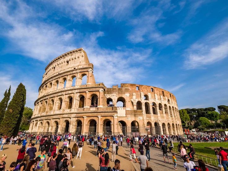 the colossion is one of the most famous buildings in europe and it's unique