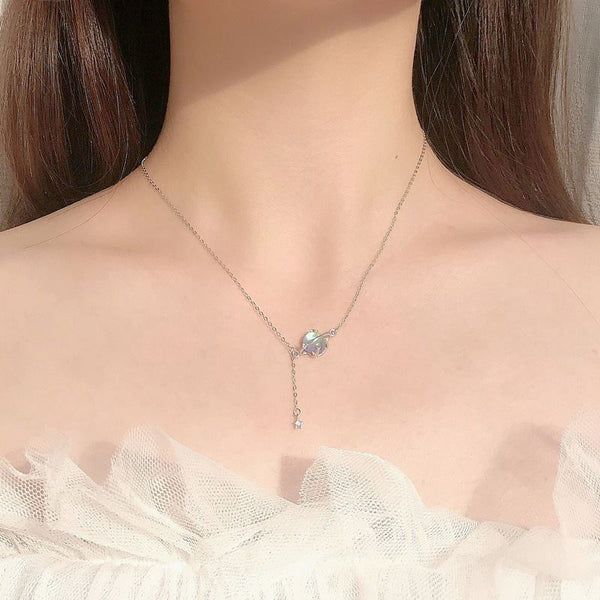 Moonstone Clavicle Chain Necklace, Moonstone Round Clavicle Chain Necklace, Moonstone Clavicle Chain Round Necklace, Round Moonstone Clavicle Chain Necklace, Silver Moonstone Clavicle Necklace, Silver Moonstone Clavicle Chain Necklace, Silver Clavicle Chain Necklace With Moonstone, Silver Moonstone Crystal Necklace, White Moonstone Clavicle Chain Necklace