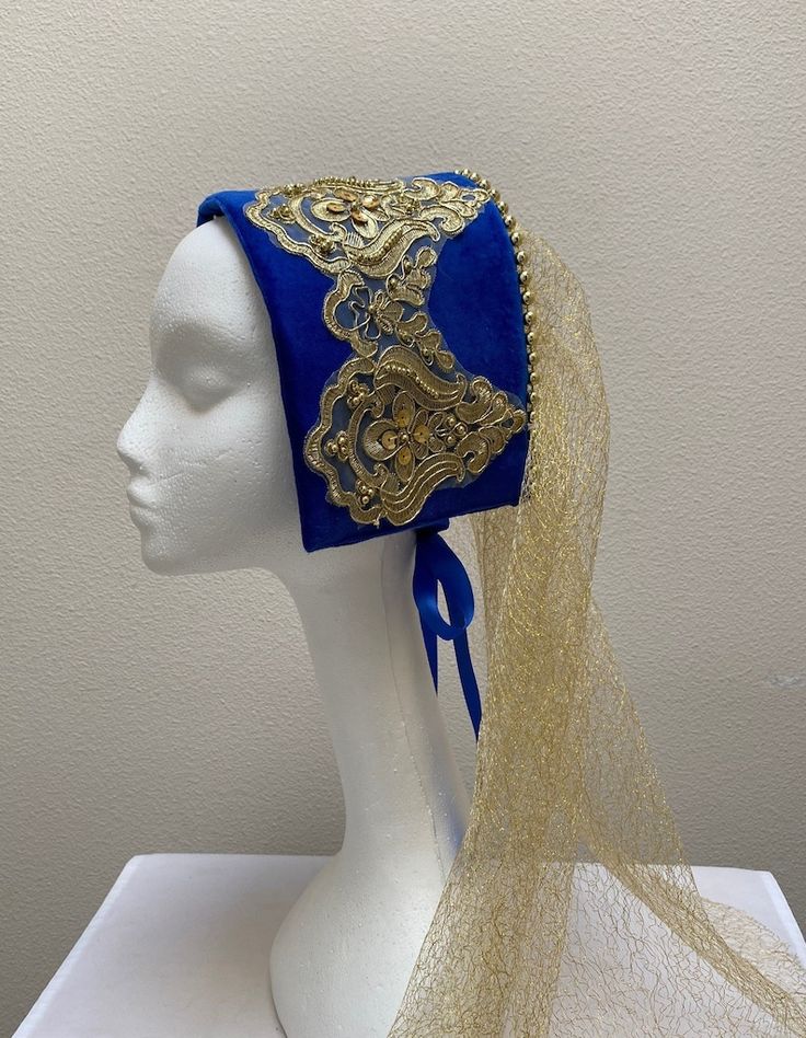 Tudor Bonnet Hat, Gold Mardi Gras Costume Hats And Headpieces, Gold Crown Costume Hat, Gold Costume Hats With Round Crown, Gold Tall Crown Costume Hats And Headpieces, Fitted Gold Costume Hat For Carnival, Adjustable Gold Costume Headpieces, Gold Adjustable Costume Hats And Headpieces, Adjustable Gold Costume Hat For Costume Party