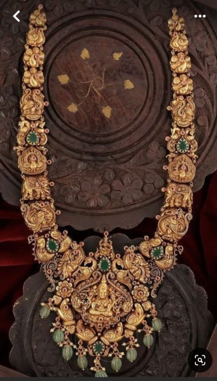 New Long Haram Gold Jewellery Designs, Haram Antique Gold, Long Chain And Necklace Set Gold, Gold Long Necklace Set Bridal, Jewelry Design Long Haram, Temple Collection Jewellery, Antique Gold Long Haram Designs, Temple Haram Jewellery Designs, Temple Jewellery Haram Gold