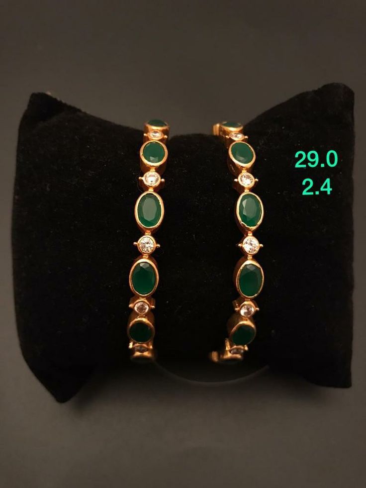 Green Stone Diamond Earrings, Black Stone Bangles In Gold, Green Stone Bangles Gold, Stone Bangles Gold, Silver Bangles Design, Emerald Bangles, Green Bangles, Emerald Bracelets, Stone Bangles