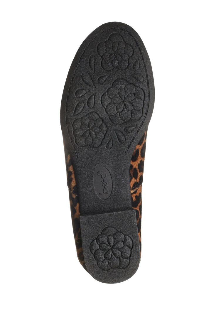 A soft, flexible loafer features a cushioned insole and easy slip-on design for maximum comfort and versatility.Fit: this style fits true to size. M=standard width. Fall Synthetic Loafers With Cushioned Footbed, Synthetic Moccasins With Flat Heel And Rubber Sole, Slip-on Moccasins With Flat Heel And Leather Footbed, Synthetic Slip-ons With Leather Sole And Almond Toe, Synthetic Moccasins With Removable Insole, Synthetic Moccasins With Removable Insole And Round Toe, Slip-on Synthetic Moccasins With Leather Sole, Synthetic Slip-on Moccasins With Leather Sole, Comfortable Leather Footbed Loafers With Flat Heel