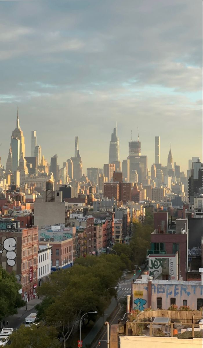 the city skyline as seen from an apartment building in new york's upper west side