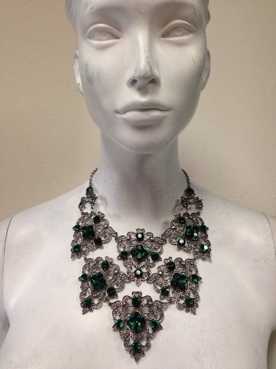 Emerald beauty Elegant Silver Emerald Necklace With Jewels, Luxury Silver Emerald Necklace With Jewels, Green Crystal Rhinestone Necklace, Green Crystal Necklaces With Sparkling Stones, Silver Emerald Necklaces For Formal Occasions, Green Jewelry For Evening - May Birthstone, Elegant Silver Jeweled Crystal Necklace, Elegant Green Rhinestone Necklace With Jewels, Formal Green Emerald Necklace With Jewels