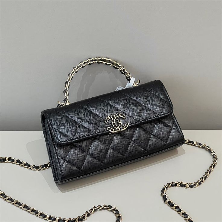 Size: 19cm*10cm*4.5cm It comes with Dust box, Care manual, Tag, and Paper bag. Black And Silver Chanel Bag, Acrylic Bag, Luxury Handbags, Paper Bag, Luxury Bags, Ring Earrings, Ear Cuff, Clutch Bag, Chanel