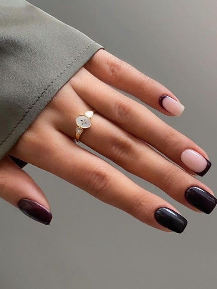 Nails November 2023, Classy November Nails, Fashion Nails Classy, Autumn Nails Black, November Nails Acrylic, Nail November, Elegant Autumn Nails, Trendy Autumn Nails, Simple Nails Gel