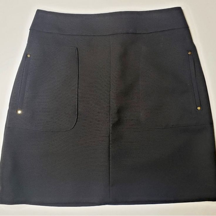 Never Worn High-Waisted Zip-Up Mini Skirt With A-Line Shape. Elegant Solid Mini Skirt With Pockets, Elegant Short Inseam Skirt For Workwear, Chic Stretch Mini Skirt With Pockets, Chic Stretch Pencil Skirt With Pockets, Black Stretch Skirt With Pockets, Elegant Pencil Skirt Skort With Pockets, Elegant Pencil Skort With Pockets, Black Stretch Skort For Work, Chic Fitted H&m Skirt