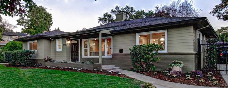 an image of a small house on the internet page for real estate listing services in san francisco, ca