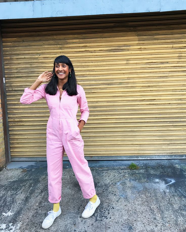 The Boilersuit and how to wear it Coverall Outfit Women, Boilersuit Outfit, Boiler Suit Outfit, Pink Boiler Suit, Coverall Outfit, Work Clothing, Friday Weekend, Boiler Suit, Mama Style