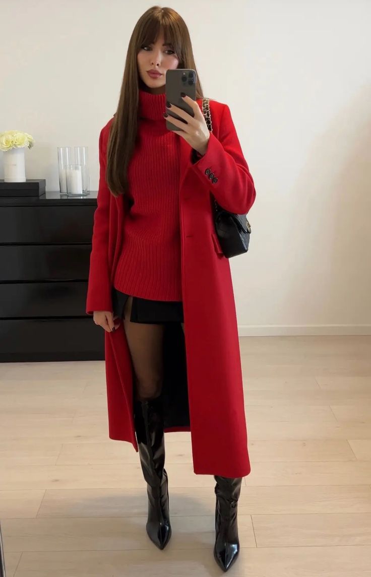 Cooler Look, Red Coat, Red Outfit, Looks Chic, Professional Outfits, Business Casual Outfits, Winter Fashion Outfits, Looks Vintage, Winter Looks