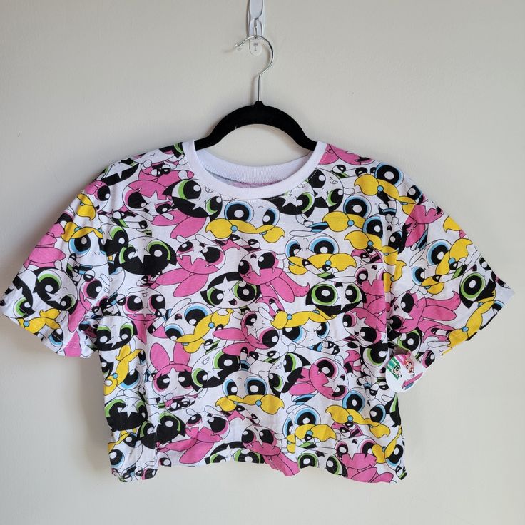 Power Puff Girls Crop T-Shirt Size Medium Cartoon Network Fun Character Print Tops For Spring, Fun Cartoon Print Tops For Spring, Fun Cartoon Print Spring Tops, Spring Fun Tops With Cartoon Print, Fun Multicolor Cartoon Print Tops, Multicolor Cartoon Print Short Sleeve Top, Cute Multicolor Tops With Graphic Print, White Cartoon Print Tops For Spring, Spring White Cartoon Print Tops