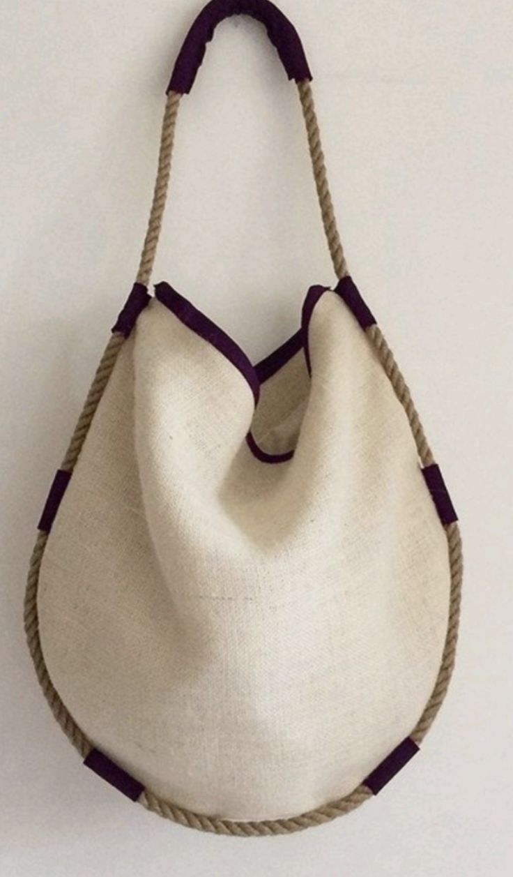 Beige Jute Shoulder Bag With Large Capacity, Linen Tote Shoulder Bag, Eco-friendly Beige Hobo Bag With Large Capacity, Beige Large Capacity Jute Shoulder Bag, Eco-friendly Large Capacity Beige Hobo Bag, Jute Hobo Shoulder Bag For Travel, Eco-friendly Hobo Bag With Leather Handles, Jute Shoulder Bag For Daily Use, Natural Hobo Bag With Handles For Everyday Use