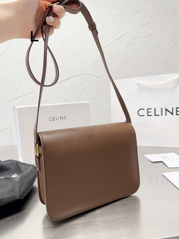 Stylish Carry - CLE2 Bags - 105 A+ Excellent Quality; Contact us if you've any questions in your mind. Celine Bags, Luxury Bags, Contact Us, Clutch Bag, Paper Bag, Tote Bag, Shoulder Bag