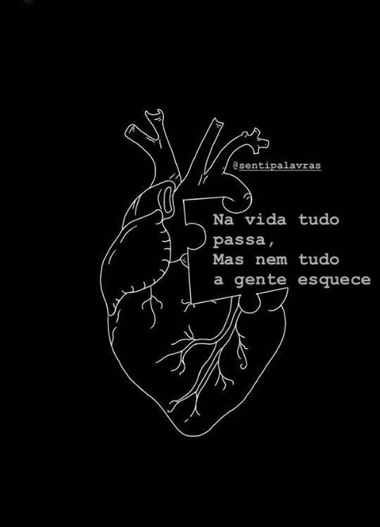 a black and white drawing of a heart with words written in spanish on the side