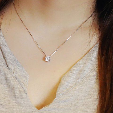 GET $50 NOW | Join RoseGal: Get YOUR $50 NOW!http://m.rosegal.com/necklaces/delicate-rhinestone-women-s-pendant-201143.html?seid=6933853rg201143 قلادات متدلية, Diamond Necklace Simple, Bella Cullen, Tas Bahu, Girly Jewelry, Collar Jewelry, Gold Collection, Simple Jewelry, Simple Necklace