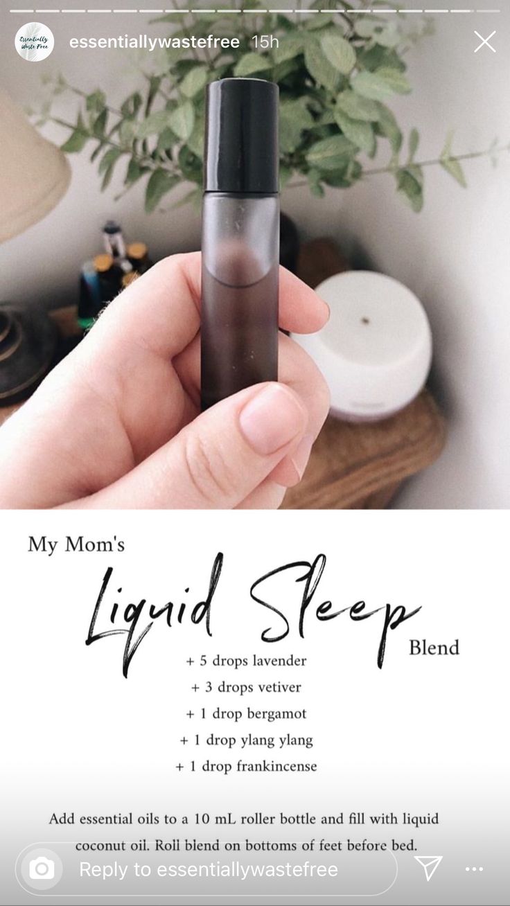 Diy Essential Oil Perfume Recipes, Liquid Sleep, Oil Roller Bottle Recipes, Lilin Aroma, Essential Oil Roller Bottle Recipes, Essential Oil Perfumes Recipes, Roller Bottle Recipes, Essential Oil Combinations, Roller Blends