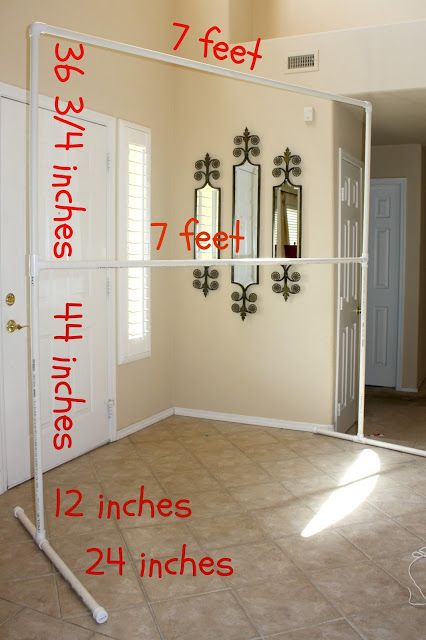 an image of a room with the measurements for it and how to put them together