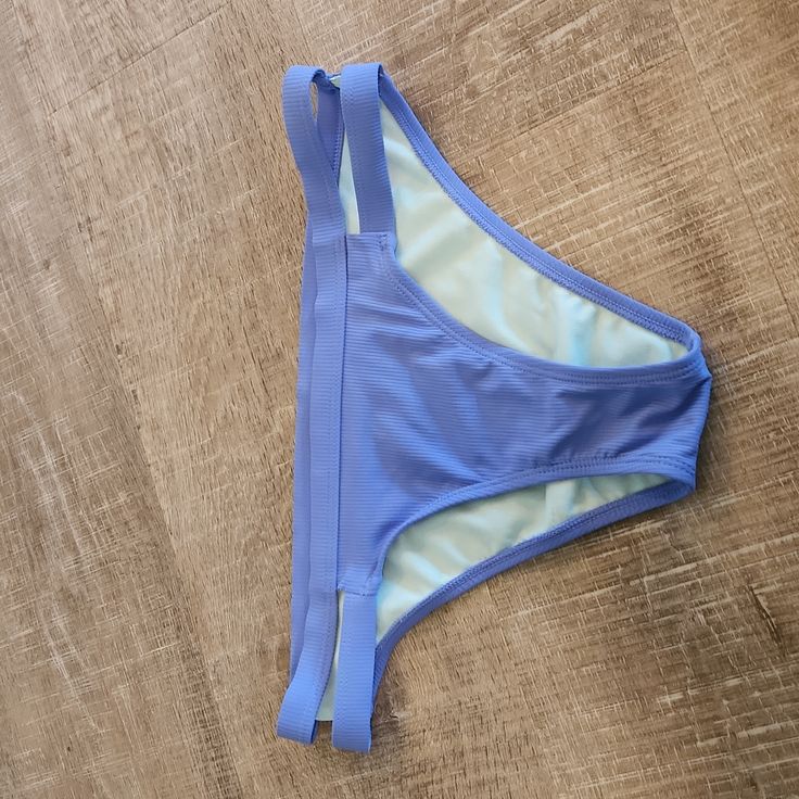 New Without Tags, Periwinkle Bikini Bottoms With Side Detail Any Item With A Qualifies For 5 For $25, Just Create The Bundle And Send Me The Offer. Womens Swim, Blue And Purple, Women Shopping