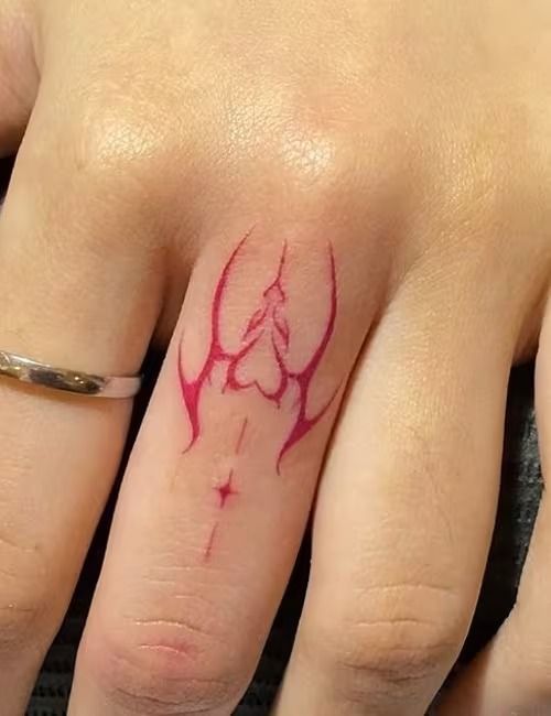 #BEAUTY, #RELATIONSHIPS #Fashion #Animals #Outfits #Winter Outfits #Animals Very Cool Tattoos, Minimalist Cool Tattoo, Small Arm Tattoos For Women Unique, Intricate Moon Tattoo, Couple Unique Tattoos, Matching Couple Tattoos Minimalist, Small Tattoo Ideas Hand, Unisex Tattoo Ideas, Tattoo Ideas For Two