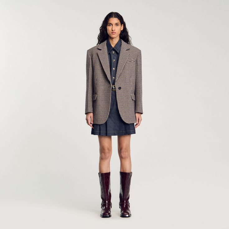 Small-check suit jacket Madewell Fall, Co Ord Suit, Polo Coat, Blazer And T Shirt, Check Suit, Suit Jackets For Women, Brown Suits, Sandro Paris, Short Coat Jackets