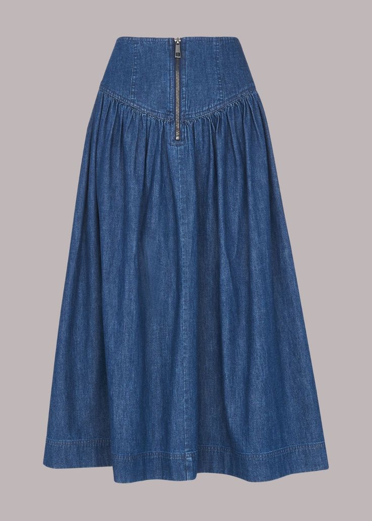 Denim Dress Outfit Fall, African Maternity Dresses, Jeans Pants Outfit, Denim Dress Outfit, Bridesmaid Dresses Ideas, Jean Skirt Outfits, Printed Blouses, Chambray Skirt, Skirt Inspiration