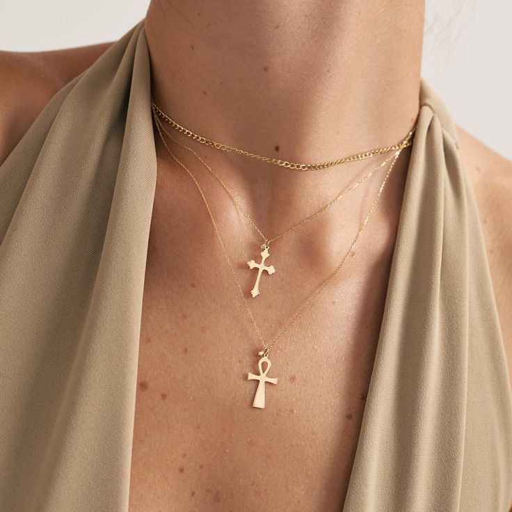 Get noticed with the Diamond Budded Cross Necklace in 14k Solid Gold. This stunning piece of jewelry, intricately designed with diamond buds, symbolizes faith and fashion in perfect harmony. Made from 14k solid gold, it offers durability and a timeless allure, making it an essential accessory for any wardrobe. Perfect for daily wear or special occasions, this Cross necklace is not just a style statement, but a testament of your unwavering faith. Plus, its sparkling diamonds add a touch of luxury Elegant Clavicle Chain Jewelry With Cross Pendant, Elegant Clavicle Chain With Cross Pendant Jewelry, Elegant Clavicle Chain With Cross Pendant, Elegant Tarnish-resistant Cross Pendant Necklace, Fine Jewelry Tarnish Resistant Cross Pendant, Dainty 14k Gold Cross Jewelry, Dainty Yellow Gold Cross Pendant Jewelry, Luxury Tarnish Resistant Cross Pendant Jewelry, Luxury Tarnish-resistant Cross Pendant Jewelry